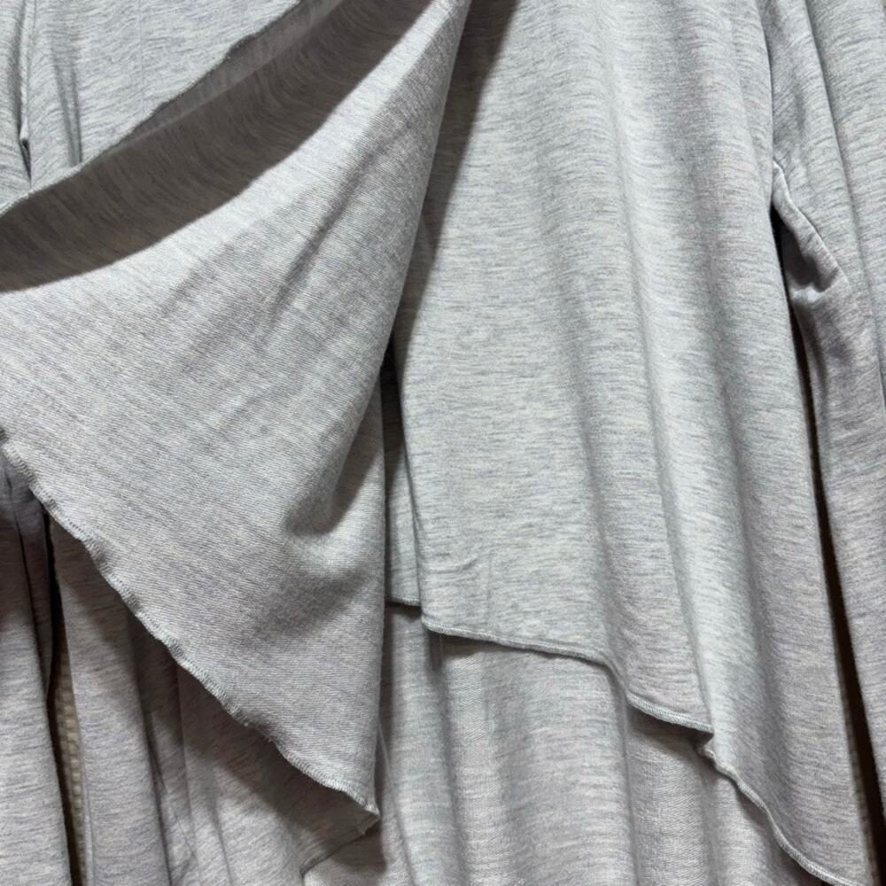 Cabi Heather Gray Cowl Neck Sport Topper Thumbhole Long Sleeve Top Large - Picture 4 of 11